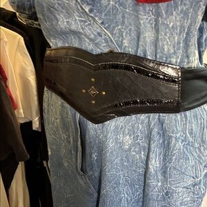 Vintage Astor Belt Statement Pieve Crocodile-Embossed Belt